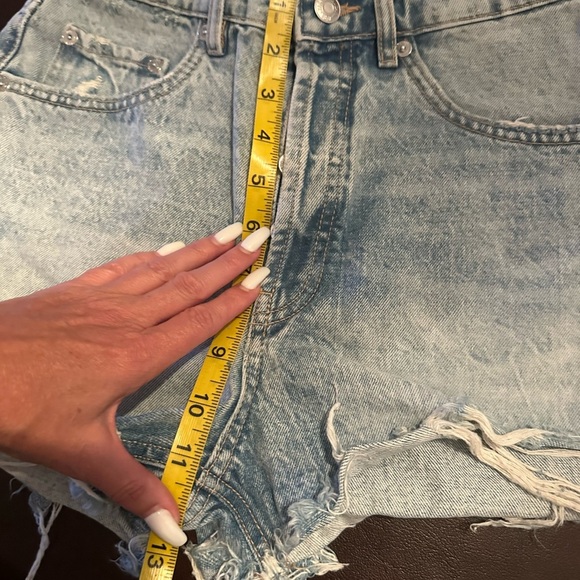 Zara shorts - Picture 3 of 7